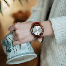 Ladies Bamboo Wood Wristwatches Luxury Brand Japan Quartz Relogio for Women Watch OEM Holiday Gifts